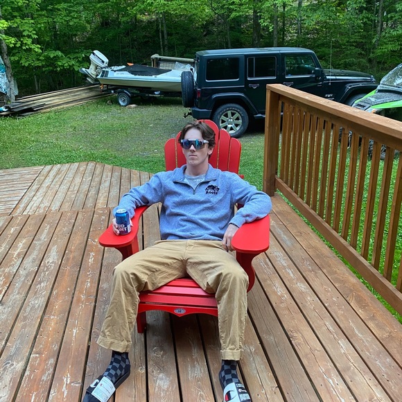 Meet your Posher, Andrew - Picture 1 of 1